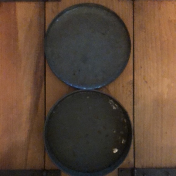 RILEY'S RUM & BUTTER TOFFEE Vintage Advertising Round Tin with Lid from England - Picture 5 of 7